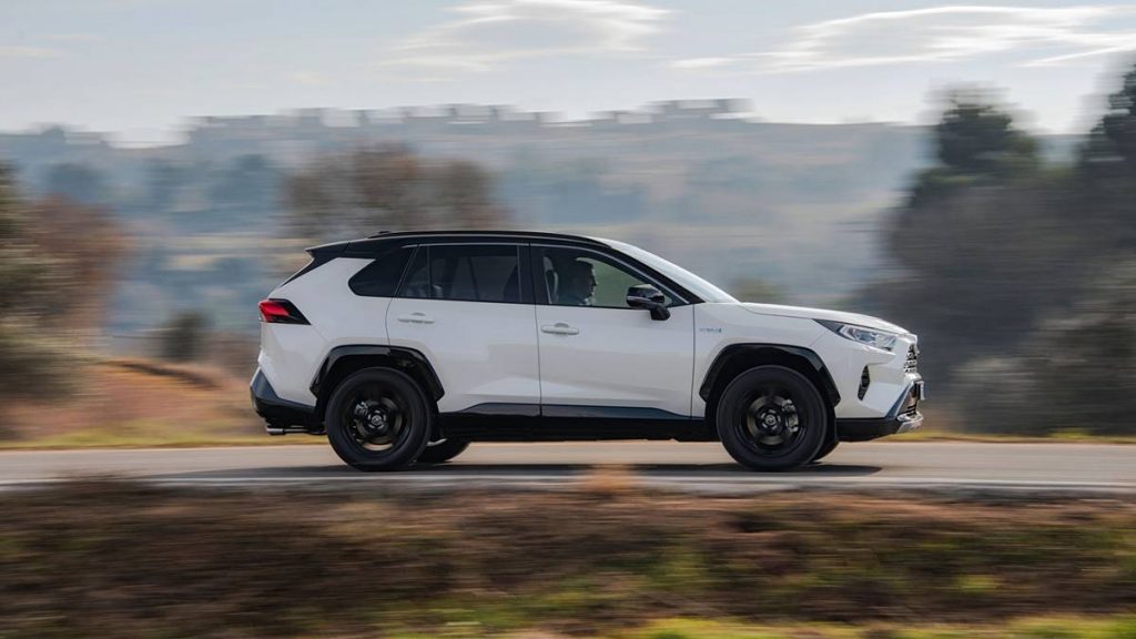 Toyota'dan RAV4 Hybrid Passion X-Sport Modeli